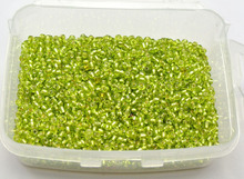 5000 cuentas de semilla de vidrio 2mm plata forrado luz verde + caja de almacenamiento 2024 - compra barato