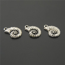 10 Uds. De concha de mar en espiral, colgante de cuentas de plata tibetana europea de colores, accesorios de joyería, A2209 2024 - compra barato