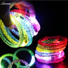 Relógio dos desenhos animados pçs, 2 peças, pulseira de luz led ativada, brilho, pulseira para festa de festival, dia das mães 2024 - compre barato