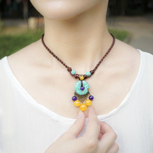 Модное винтажное китайское ожерелье с этническими камнями, новое художественное ожерелье из фиолетовой хризопразы, латунное ожерелье ручной работы под старину 2024 - купить недорого