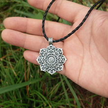 LANGHONG 1pcs Lotus Tibet Spiritual Necklace Tibet Mandala pendant Necklace geometry amulet Religious jewelry 2024 - buy cheap