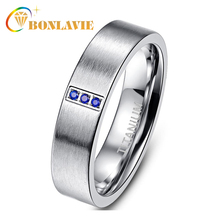 Обручальные кольца BONLAVIE 6 мм для мужчин и женщин, серебристые кольца из титановой стали с синим цирконием и потертостями, ювелирные изделия для влюбленных пар 2024 - купить недорого