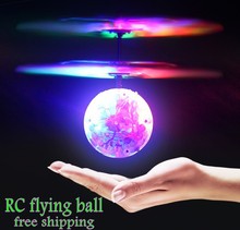 2015 New Children's induction suspended remote control flying toy helicopter shatterproof colorful mini lights flying ball 2024 - купить недорого