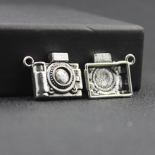 Dijes de cámara de aleación de Zinc chapados en plata antigua, accesorios de joyería Vintage de Metal, 10 unids/lote ZA1503 2024 - compra barato
