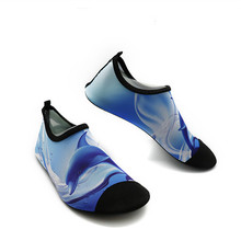 Zapatos de agua para hombre y mujer, zapatillas de agua de Color sólido para playa, zapatillas de playa, calcetines, zapatillas de pesca 2024 - compra barato