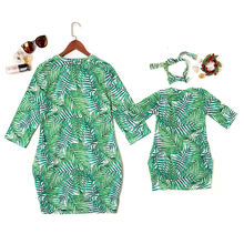 Family Matching Outfits Dress Mother Daughter Dresses Green Leaf Party Dress For Mommy and me  Mom Daughter Clothes Family Look 2024 - buy cheap