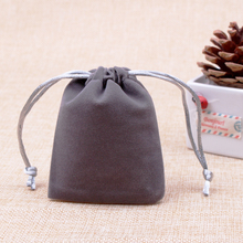 Bolsas de terciopelo con cordón para regalo, bolsa bonita de regalo de Navidad, color gris, 10x12cm, 50 unids/lote, gran oferta 2024 - compra barato