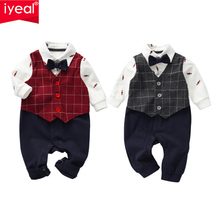 IYEAL/Одежда для маленьких мальчиков в джентльменском стиле Детский комбинезон из двух предметов с галстуком-бабочкой для новорожденных вечерние костюмы для маленьких мальчиков на свадьбу для детей от 0 до 18 месяцев 2024 - купить недорого