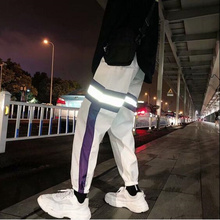 Светоотражающие Брюки в стиле хип-хоп, мужские спортивные штаны для бега, уличная одежда, блестящие длинные штаны для бега для пар 2024 - купить недорого