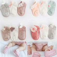Носки для маленьких девочек милые мягкие хлопковые носки принцессы с кружевным бантом для маленьких девочек хлопковые носки для новорожденных 2024 - купить недорого