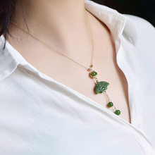 JoursNeige Green Natural Stone fan Shape Pendants Necklace Lucky For Women Girl Gift Pendant Necklace Clavicle Chain Jewelry 2024 - compre barato