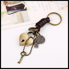 2019 NEW Fashion Creative Love Lock KeyChain Charms Bag Ornaments Car Key Chain Exquisite Gift Birthday Gift Party Favors 2024 - buy cheap