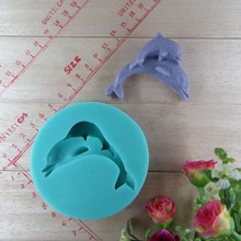 Free shipping The dolphin mother and son Modelling fondant silicon mold chocolate cake decoration silicone mold silicone mold 2024 - buy cheap