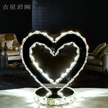 Lámpara en forma de corazón de Lámpara de mesa de cristal, iluminación de mesita de noche, decoración del hogar, accesorio de mesa para cuarto de escritorio 2024 - compra barato