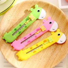 Kawaii Deer forma Cuchillos para Uso General slip cuchillo para estudiantes papelería linda oficina y material escolar envío libre 2024 - compra barato