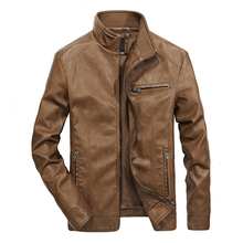 Мужская кожаная куртка, повседневная облегающая куртка из искусственной кожи с воротником-стойкой, 5XL DA027 2024 - купить недорого
