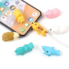 Protetor de mordida de cabo para iphone, enrolador de cabo de celular acessórios chompers coelho cão gato animal boneca modelo engraçado 2024 - compre barato