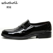 Whoholl 2018 New Spring Autumn Men Formal Wedding Shoes Luxury Men Business Dress Shoes Men Loafers Pointy Shoes Big Size 38-44 2024 - buy cheap