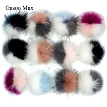 4pcs/lot 2019 DIY 13cm Raccoon Fur Pom Pompon Fur balls For Newborn Baby Winter knitted hat Cap Beanies Scarf Real Fur Pompoms 2024 - buy cheap