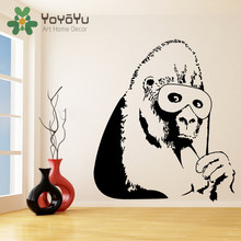 Adesivo de vinil bansky para parede, imagem de uma cor macaco com máscara de decoração de casa, arte da rua, grafite e decalque diy 2024 - compre barato