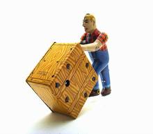 [Novo] adulto coleção retro wind up brinquedo metal estanho wharf trabalhador está trabalhando mover caixa relógio brinquedo figuras modelo do vintage 2024 - compre barato