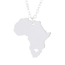 Ожерелье из нержавеющей стали серебряного цвета с картой Африки 2024 - купить недорого