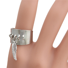 1 шт. регулируемое кольцо с крыльями ангела кольца для женщин кольца с перьями ювелирные изделия Femme женские подарки E1892 2024 - купить недорого