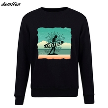 Spring Autumn Fashion Men O-Neck Fleece Sweatshirt Inspiring Live Is Free, Surfings Funny Sunset Beach Black Hoodies Coat 2024 - buy cheap