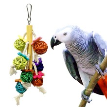 Многоцветная игрушка для жевания попугаев и птиц из натурального ротанга, Шариковая клетка, игрушки для попугаев, попугаев, домашних животных, клетка для птиц, подвесной Декор 2024 - купить недорого