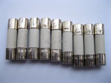 Керамический предохранитель 250V 5mm x 20mm Slow Blow T2A 600 pcs в партии 2024 - купить недорого