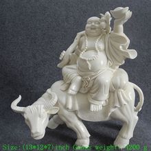 Estatua de porcelana de Buda de risa dehua, 33cm, montando una vaca, calabaza de negocios floreciente 2024 - compra barato