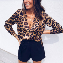Blusa holgada con estampado de leopardo para mujer, camisa Sexy de manga larga con cuello en V, holgada, de gran tamaño, para otoño 2024 - compra barato