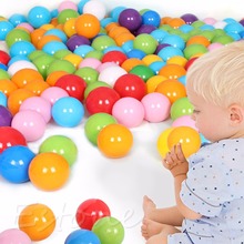 50 Uds 7cm seguro bebé chico juguetes de mina nadar de plástico suave divertido mar colorido bolas 2024 - compra barato