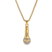 Colar corrente souvenir ouro feminino, colar com pingente microfone, charmoso, de ouro, hip hop, para homens e mulheres 2024 - compre barato