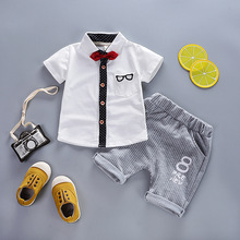 Комплект одежды для мальчиков BibiCola, летний однотонный комплект из рубашки с короткими рукавами и коротких брюк 2024 - купить недорого