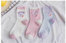 ¡3 par/lote! Calcetines divertidos de algodón para niña, medias Kawaii con dibujos de unicornios, animales, Ins, caballo Popular, Harajuku 2024 - compra barato