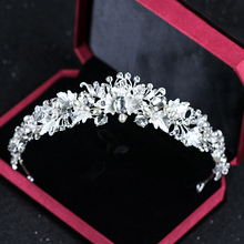 Corona nupcial de flores y perlas con diamantes de imitación, Tiara de Color plateado hecha a mano, diadema de cristal, accesorios para el cabello de boda 2024 - compra barato