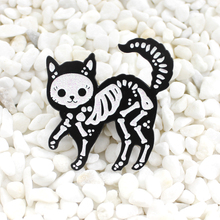 Black cute animal cat perspective skeleton metal brooch Creative punk style denim leather backpack badge Halloween gift 2024 - buy cheap