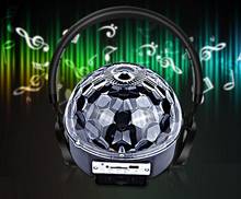 Пульт дистанционного управления Bluetooth USB MP3 6LED RGB волшебный хрустальный шар КТВ Дискотека красочные сцены Свет Звук светодиодный магический шар 2024 - купить недорого