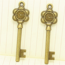 Sweet Bell-llave de Reloj de Flores, accesorio Vintage de aleación de Zinc, dijes de joyería, 20x69mm, D1056, 6 uds. 2024 - compra barato