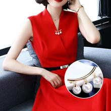 New fashion anti-light collar collar buckle Korean creative brooch pin female gift 2024 - buy cheap