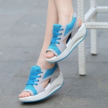 Sandálias femininas casuais de malha, sapatos respiráveis de plataforma com laço, moda verão 2024 - compre barato