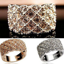 Joyería de moda para mujer, anillo de lujo completo con diamantes de imitación, anillos brillantes de oro y plata, 2 colores, envío directo 2024 - compra barato