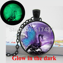 2015 New Fashion Glow in the dark Blue Wing Dragon Necklace Glass Art Print Jewelry  glowing Dragon Necklace  pendant 2024 - buy cheap