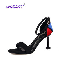 Sandálias femininas de salto alto, nova versão coreana de sandálias finas com fivela de dedo aberto e cor selvagem, sapatos para mulheres, 2019 2024 - compre barato