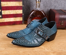 Zapatos Hombre Brown Retro Men Casual Leather Shoes Italian Stylish Snake Print Buckles Mens Shoes High Heels Oxford Gents 2024 - compre barato