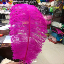 Wholesale!10pcs/lot Ostrich feather 55-60cm/22-24inch Mei red color ostrich plumages plumes for wedding decoration performances 2024 - buy cheap