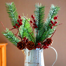 Simulação de galhos de pinheiro 5 peças, frutas vermelhas, atmosfera de natal, decoração, planta, flor falsa decoração 2024 - compre barato
