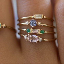 Juego de anillos modernos para mujer, anillos bohemios sencillos y elegantes de circón, de compromiso, Color dorado, 4 unids/set 2024 - compra barato