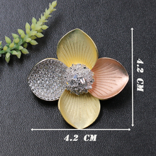 Lanyika Fashion Jewelry Super Elegant Flower Cubic Zircon Brooch Pendant Dual Use for Engagement Banquet Luxury Bridal Best Gift 2024 - buy cheap